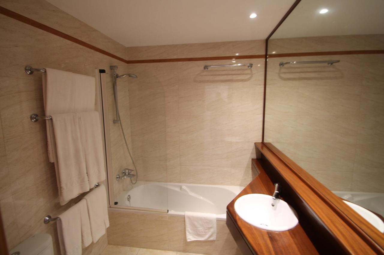 Apartaments Talayot Cala'N Blanes  Dış mekan fotoğraf